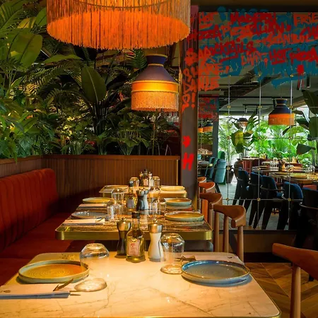 Hotel Novotel Bomonti 5*