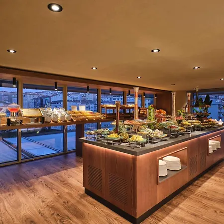 Hotel Novotel Bomonti 5*