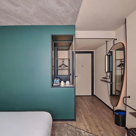 Hotel Novotel Bomonti 5*