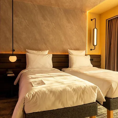 ホテル Novotel Bomonti 5*