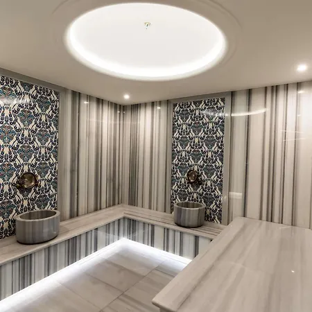 ホテル Novotel Bomonti 5*